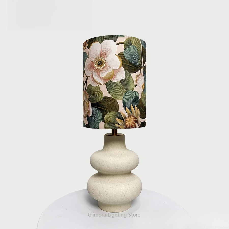 Liberty Fabric Table Lamp: Imp - Century Textile & Sewing Supply Avenue C North Saskatoon Sk recension och pris