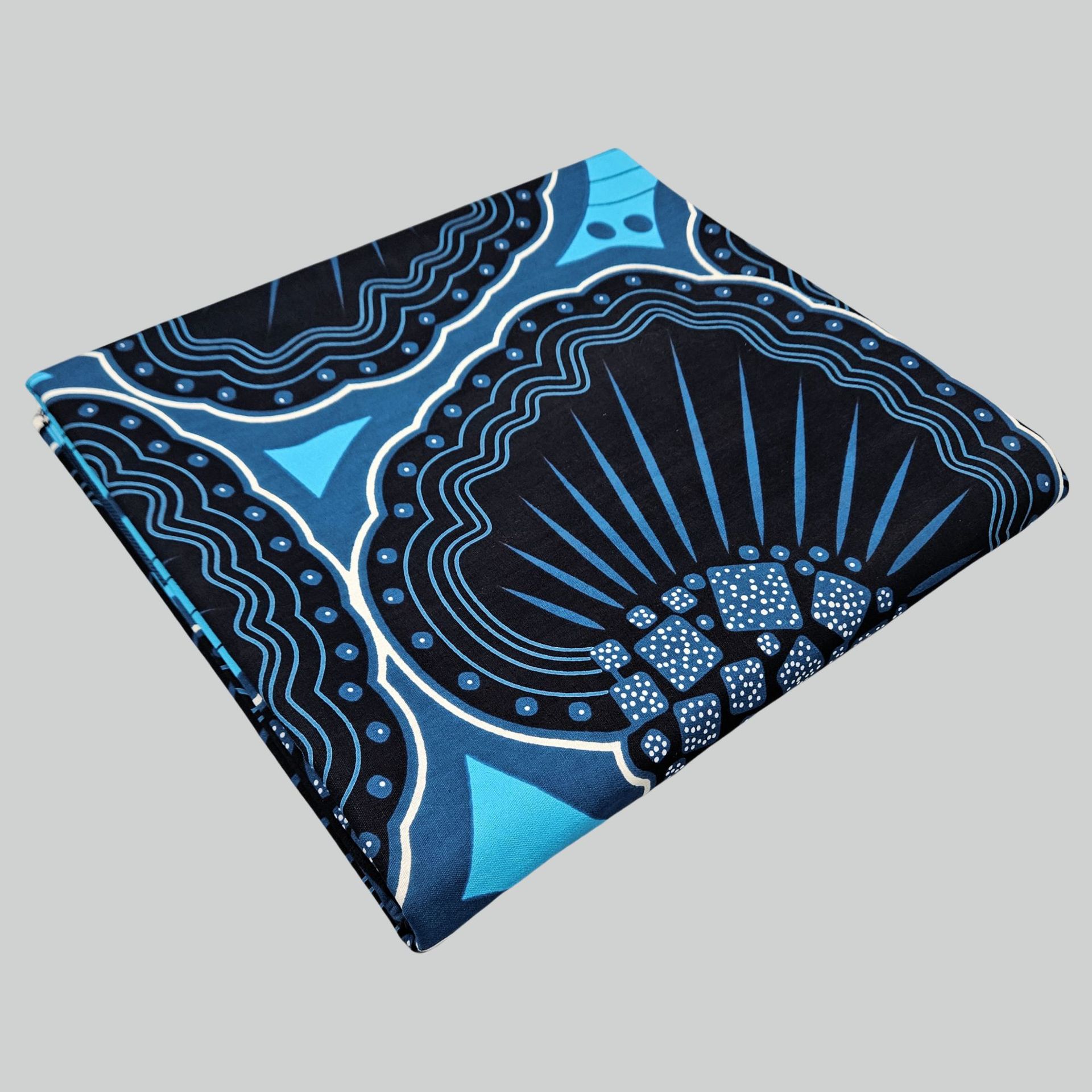 Black Printed Blue Cotton Afri - Sewing Batik Fabric recension och pris