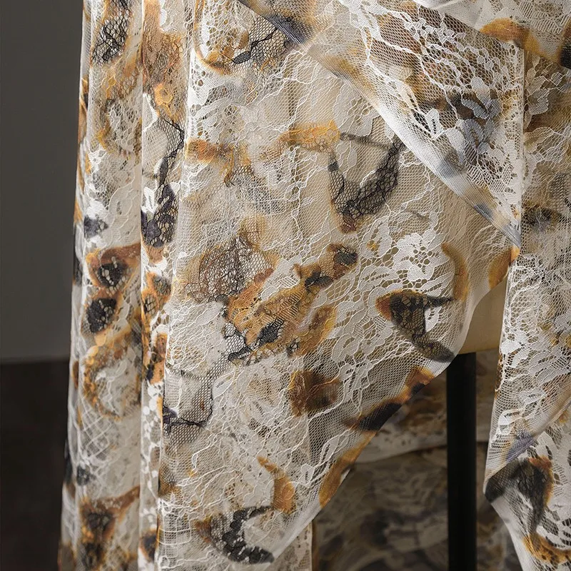 50Cm Retro French Lace Print C - Sewing Batik Fabric recension och pris