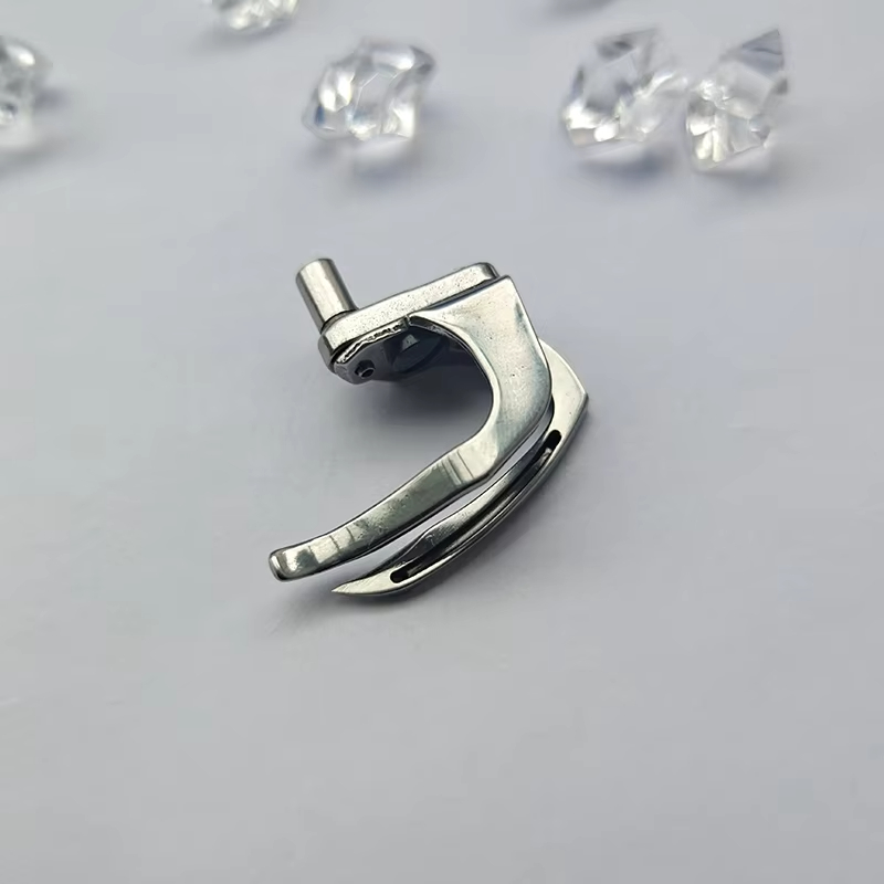 Y68217 Looper For Four Needles - Textile Sewing Machine recension och pris
